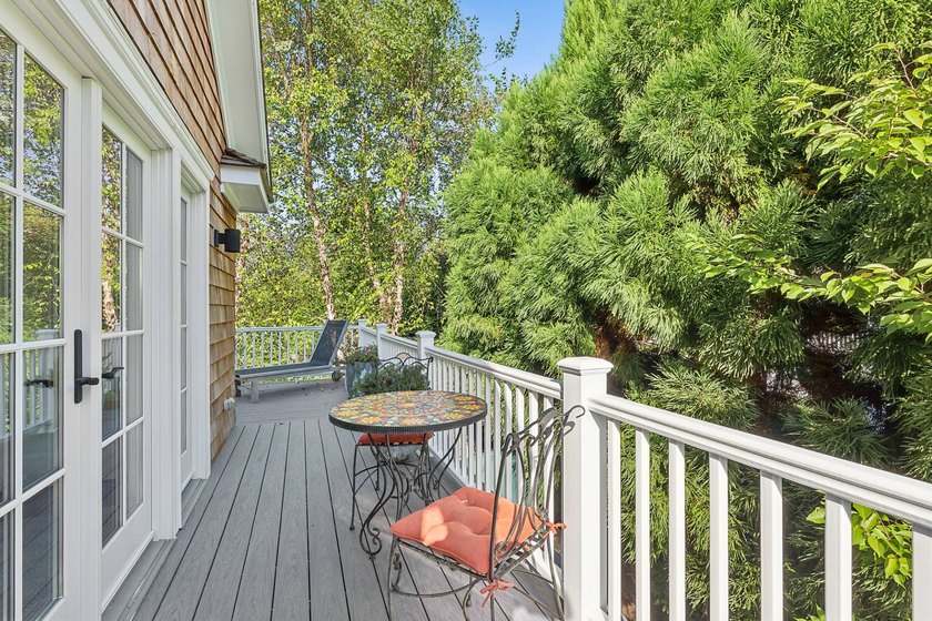 Perfectly timed to purchase and be settled in for the summer - photo 8