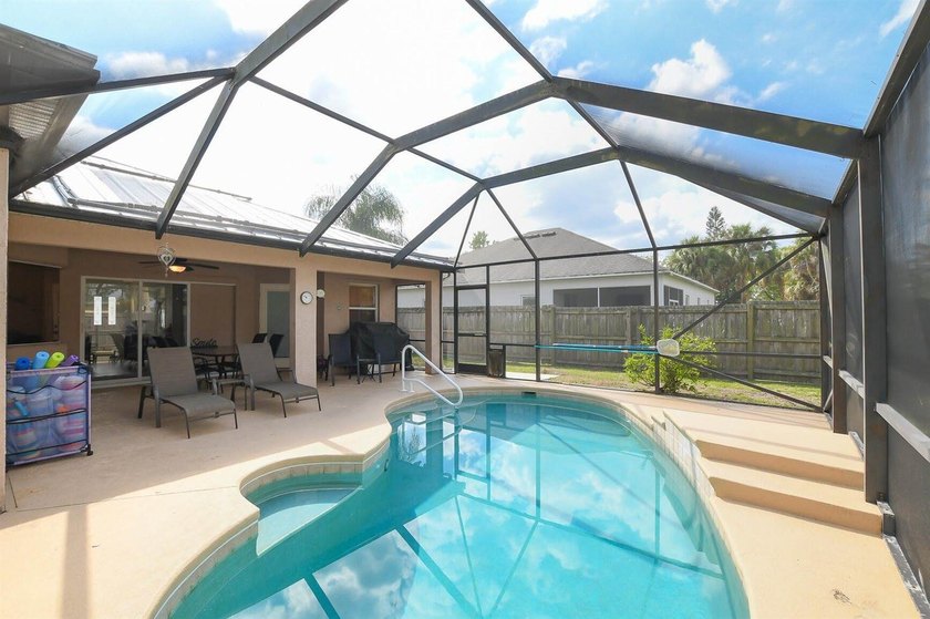 Beautiful 3BR/2BA/2CG pool home near Tradition with major - photo 10