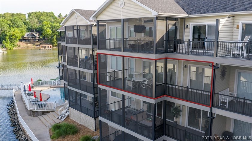 Nestled in a protected cove with beautiful main channel lake - photo 3
