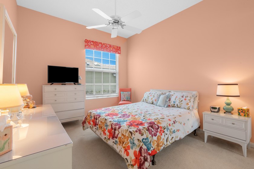 Welcome home to this meticulously maintained, newly painted - photo 32