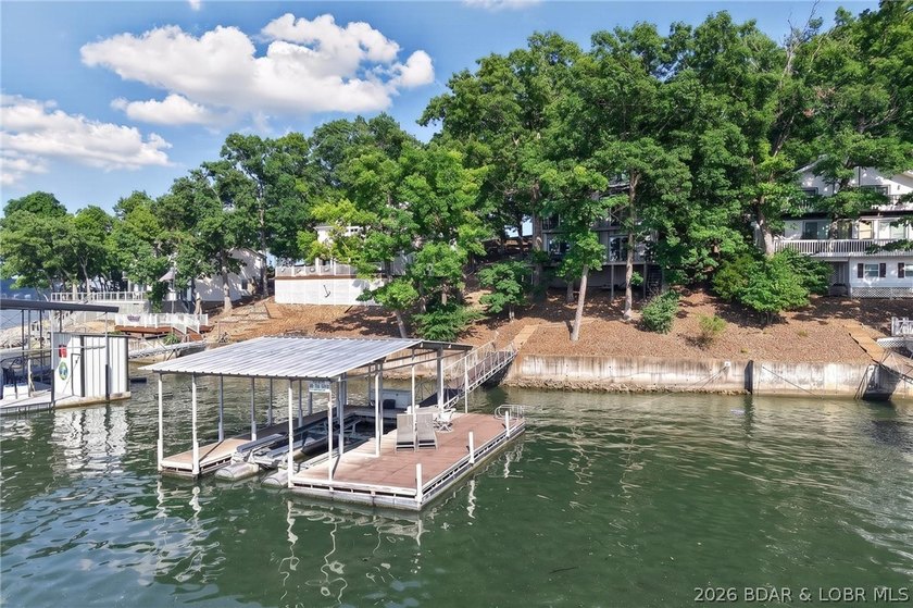 Lake Life, Elevated located at the 4MM of Lake of the Ozarks - photo 3