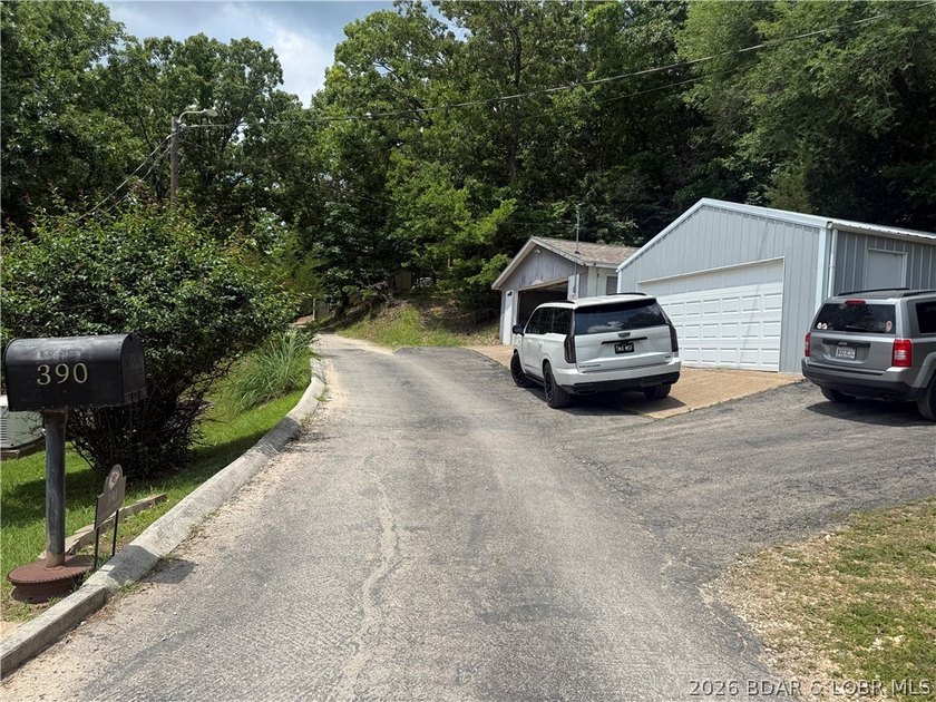 390 Staley Hollow Dr - photo 2