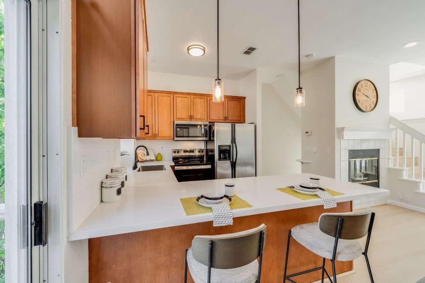 Well-positioned in the heart of Sunnyvale, this beautifully - photo 15