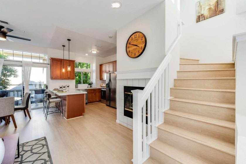 Well-positioned in the heart of Sunnyvale, this beautifully - photo 21