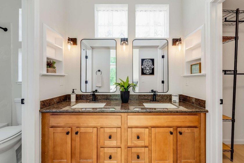 Well-positioned in the heart of Sunnyvale, this beautifully - photo 26