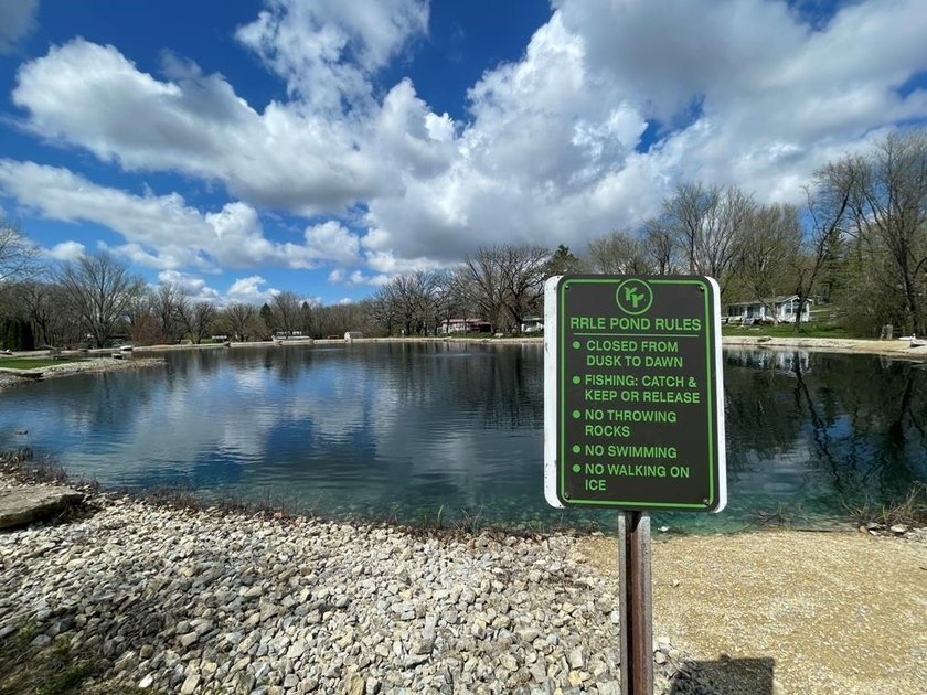 Turn-Key Vacation Retreat in Rock River Leisure Estates! Escape - photo 29