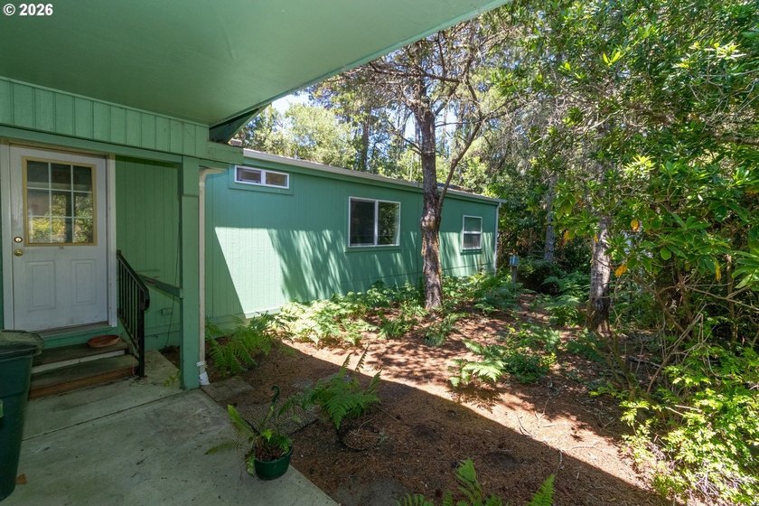 Well Priced! Florentine Estates 55+ gated community. Opportunity - photo 7
