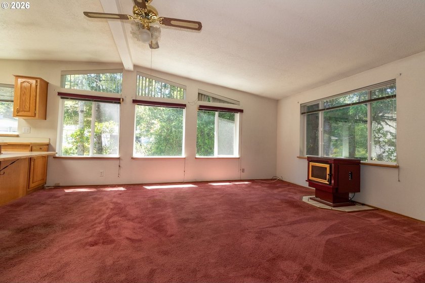 Well Priced! Florentine Estates 55+ gated community. Opportunity - photo 9