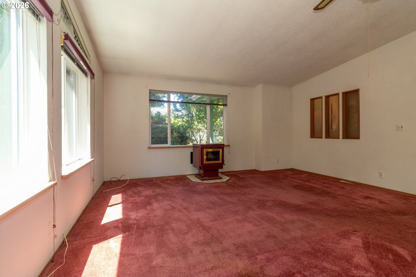 Well Priced! Florentine Estates 55+ gated community. Opportunity - photo 10