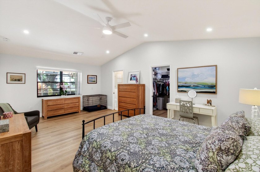 Experience modern luxury in this impeccably renovated corner - photo 24