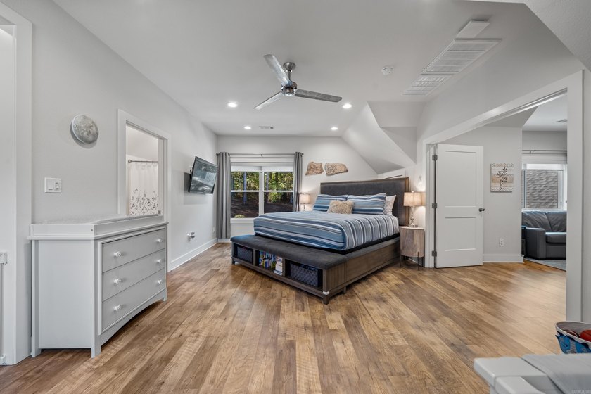 Refined Spaces, Relaxed Living! Set within an exclusive gated - photo 27