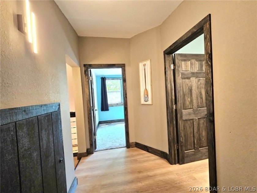 Two beautifully remodeled lakefront homes offering an incredible - photo 7