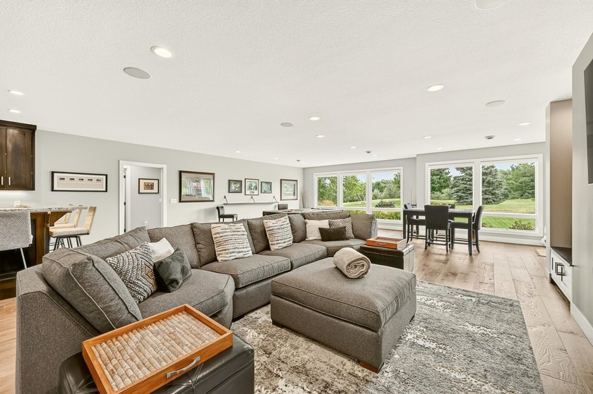Some homes are new. This one is better. Lovingly maintained and - photo 47