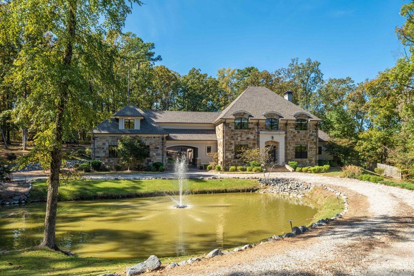 Refined Spaces, Relaxed Living! Set within an exclusive gated - photo 49