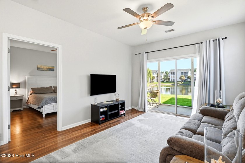 FULLY FURNISHED FIRST-FLOOR CONDO IN SANDPIPER BAY. This turnkey - photo 9
