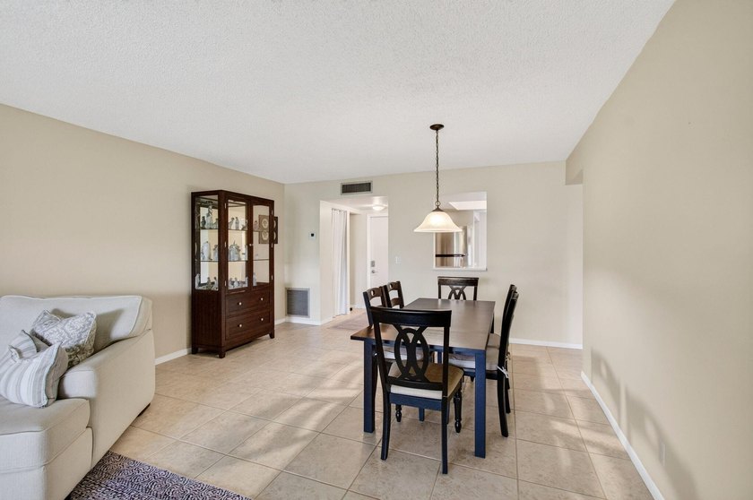 Step into this 2 bed/2 bath condo on 2nd Floor of 2-story - photo 13