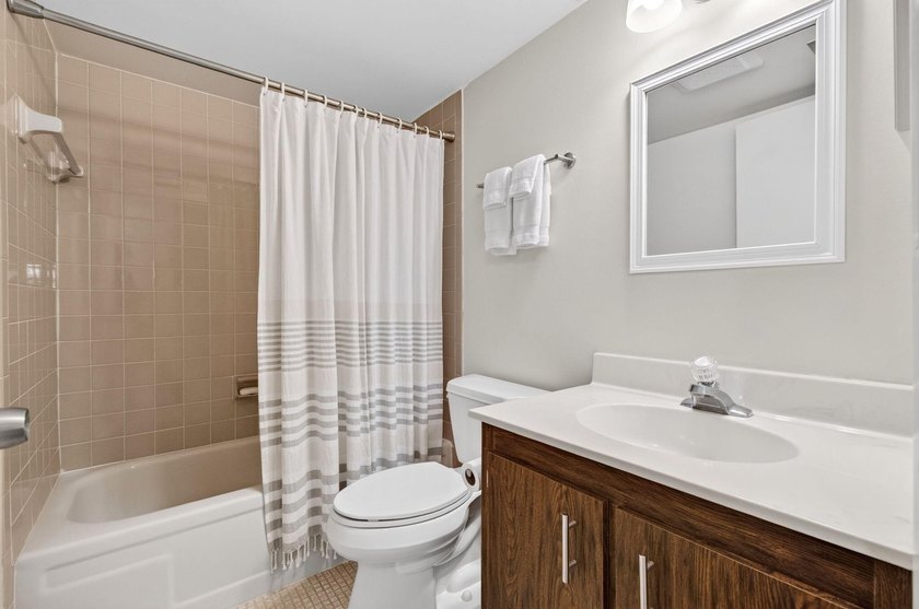 Step into this 2 bed/2 bath condo on 2nd Floor of 2-story - photo 16