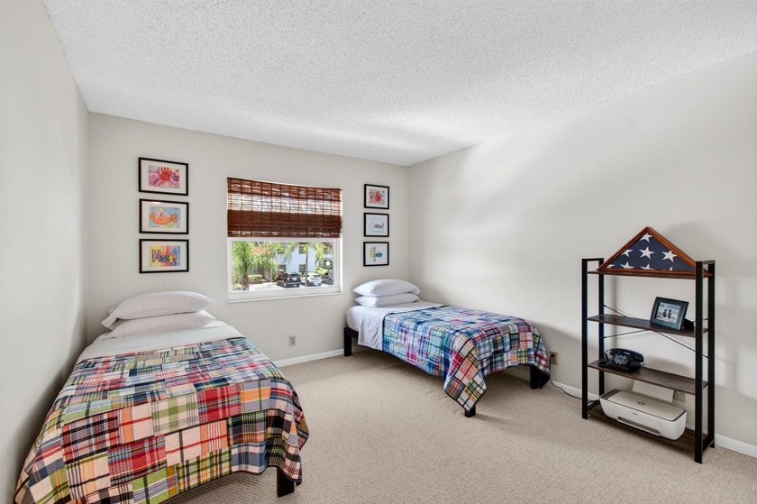 Step into this 2 bed/2 bath condo on 2nd Floor of 2-story - photo 18