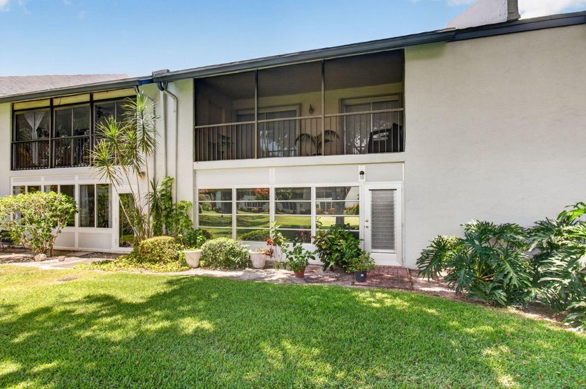 Step into this 2 bed/2 bath condo on 2nd Floor of 2-story - photo 37