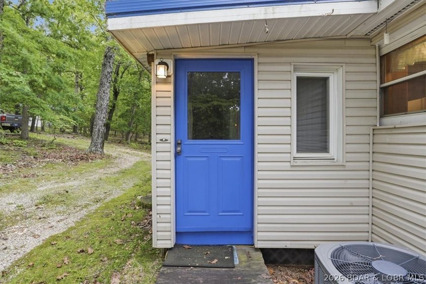 Discover the perfect blend of privacy, space, and lake living on - photo 3