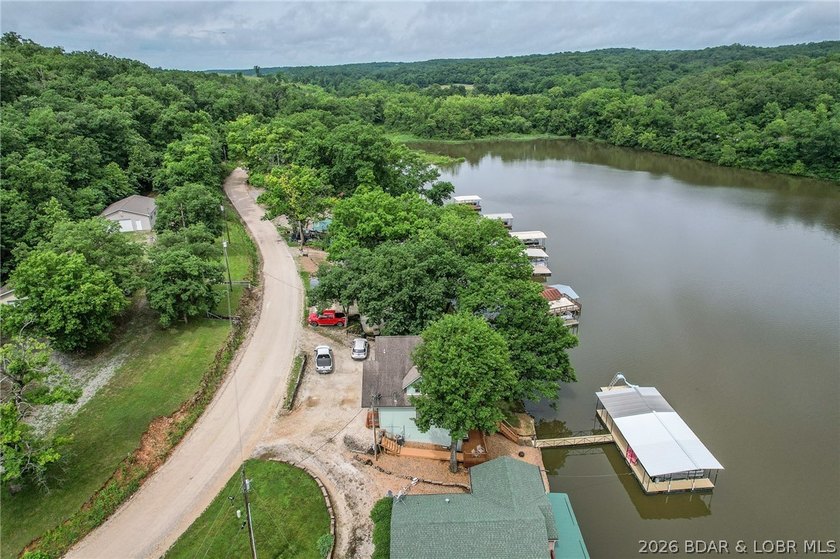 One-owner lakefront retreat offers the COMPLETE package-100 ft - photo 5