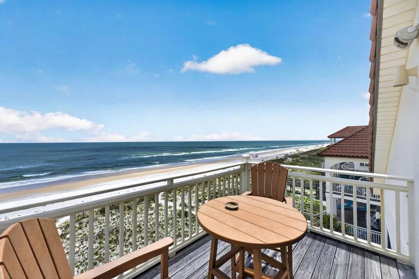 Welcome to *Cool Change,* your ultimate beachfront escape tucked - photo 31