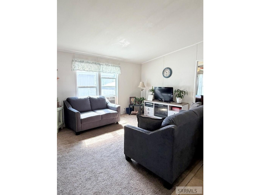 Welcome home to this clean, well maintained 2008 manufactured - photo 7