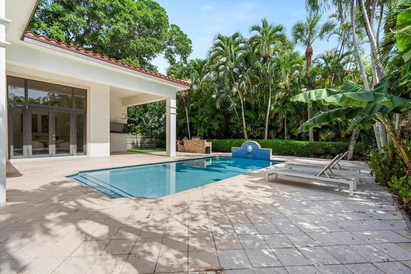 Situated on an oversized lot at the end of a quiet, tree-lined - photo 50