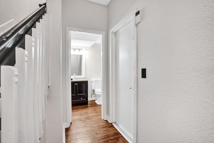 Amazing Townhome in Royal Palm Beach. Great Location! All Ages! - photo 29