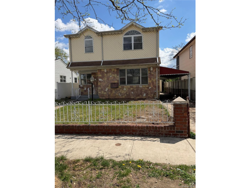 Fully renovated house includes new kitchen, bathrooms and all - photo 3
