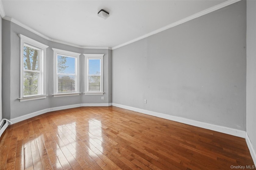 2 family home, perfect for both end-users and investors - photo 5