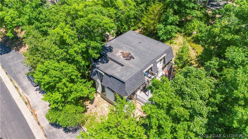 Excellent investment opportunity in the heart of Osage Beach! - photo 5