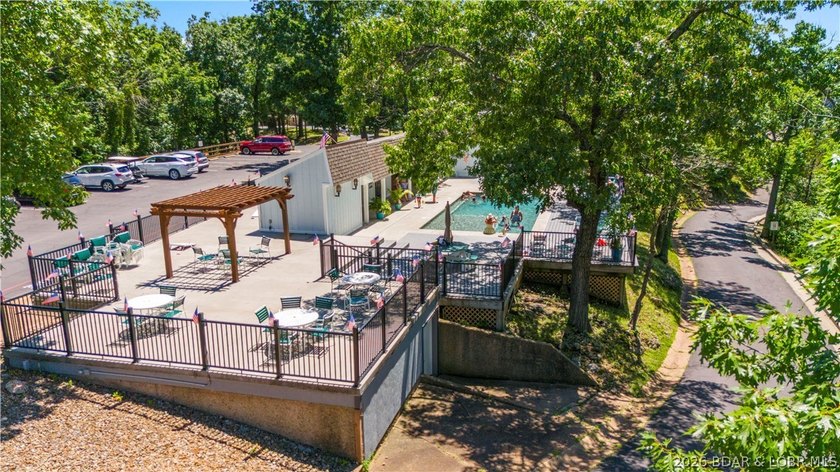 Excellent investment opportunity in the heart of Osage Beach! - photo 10