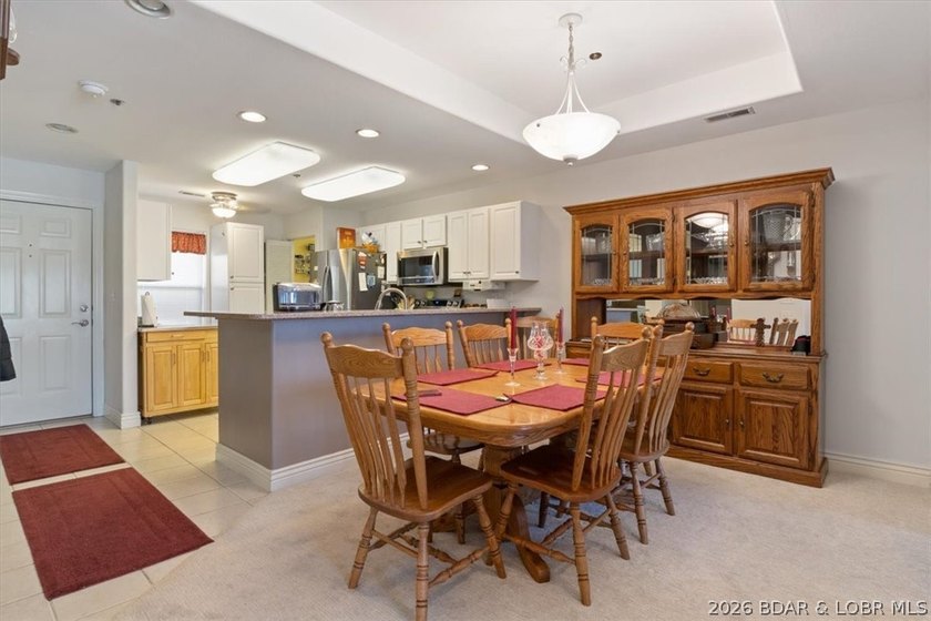 WHEEL CHAIR ACCESSIBLE/No Steps into home, Elevators to pool and - photo 6