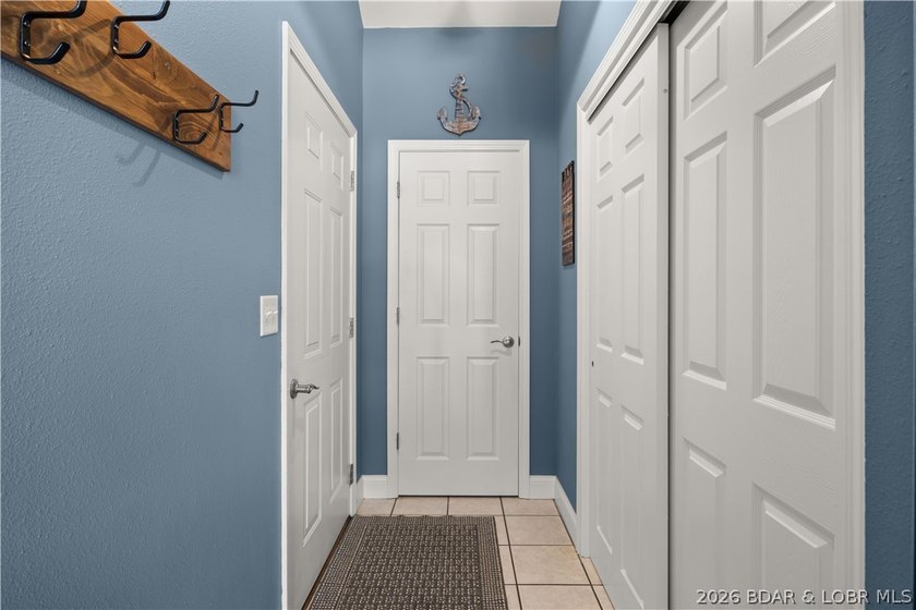 Welcome to Lake Living at Cedar Glen Condos, where adventure &amp; - photo 7