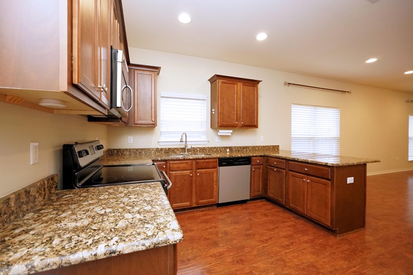 Central Niceville Location - Conveniently located near schools - photo 10