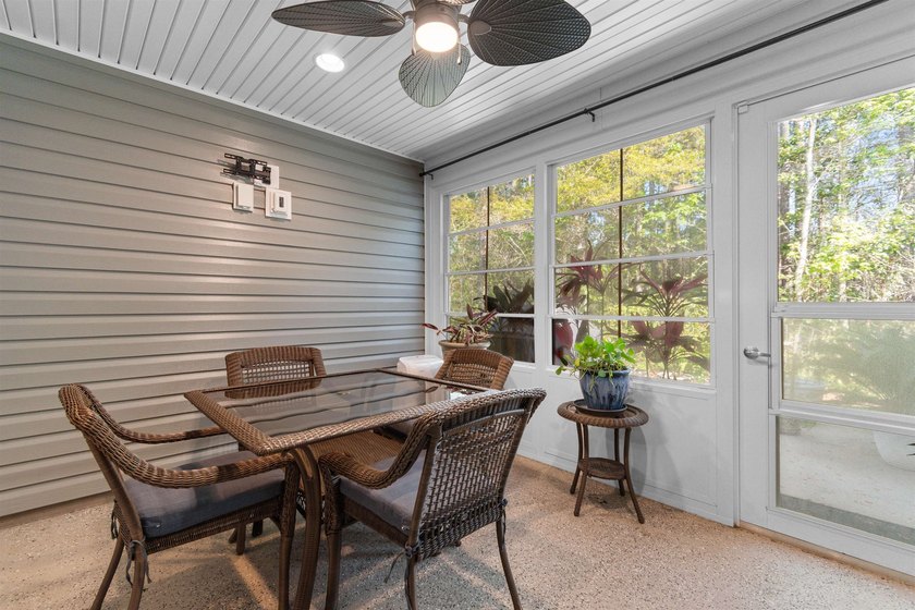 Here's your chance to live in a Palm Lakes community! It's - photo 33