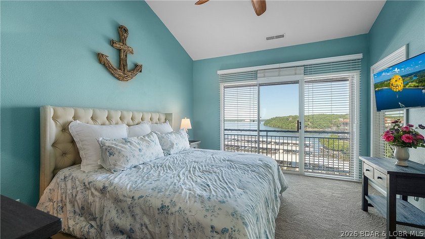 Top-floor lakefront condo at Palisades with the kind of - photo 10