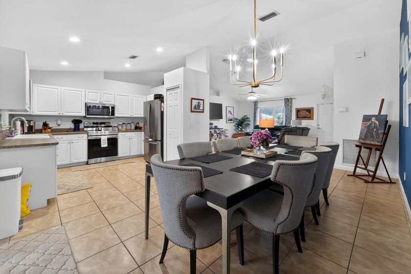 This charming property is located in the heart of Fort Pierce! - photo 13