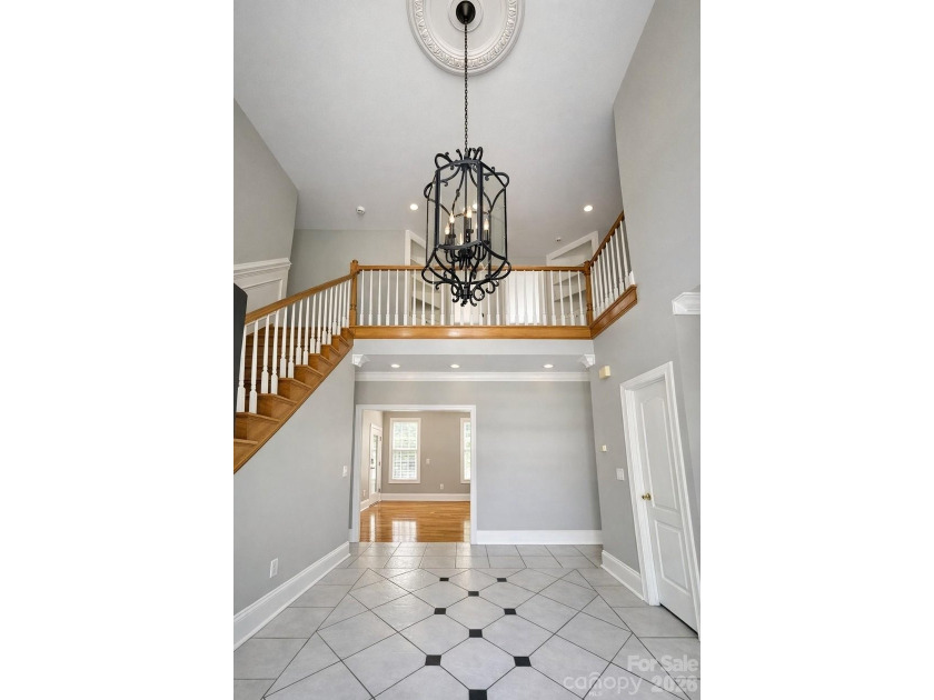 Hard to find and highly sought after - this all-brick, 2-story - photo 7