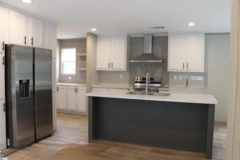BRAND NEW! Welcome to 336 Burton Creekside Rd in Waterloo, SC - photo 20