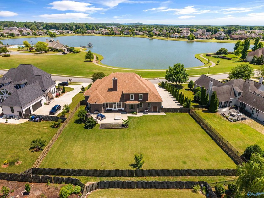 Luxury living w/ stunning water views from your front porch! - photo 40