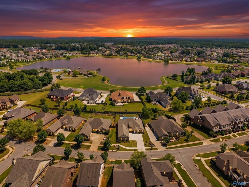 Luxury living w/ stunning water views from your front porch! - photo 42