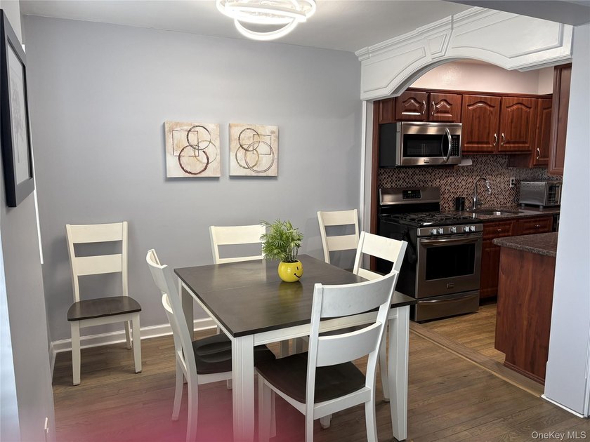 Updated sunny and spacious 2 Bedroom 2 Bath unit in one of the - photo 9