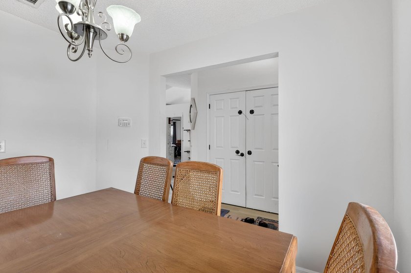 THE PORT ST. LUCIE COMPOUND: DUAL PRIVACY SUITES | 6-CAR - photo 11