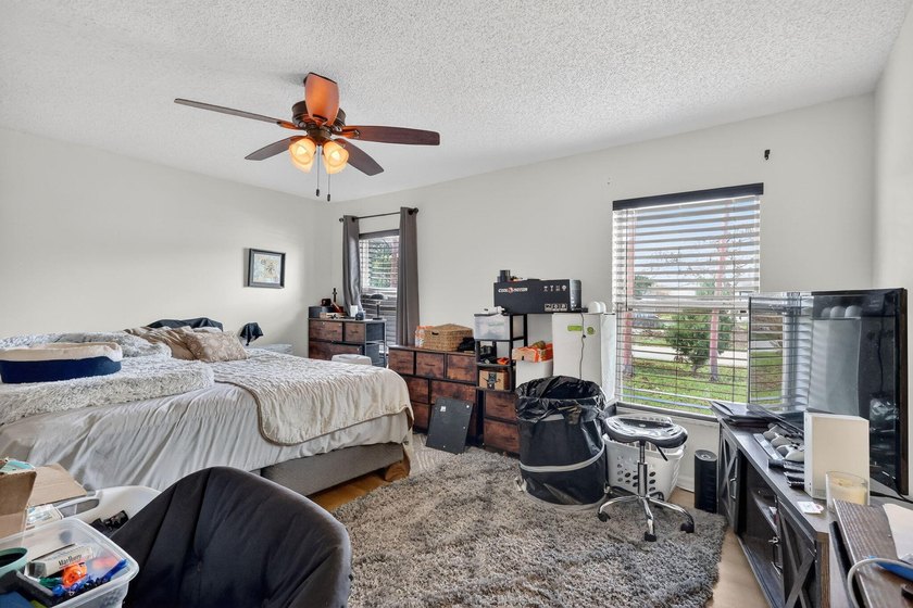 THE PORT ST. LUCIE COMPOUND: DUAL PRIVACY SUITES | 6-CAR - photo 27