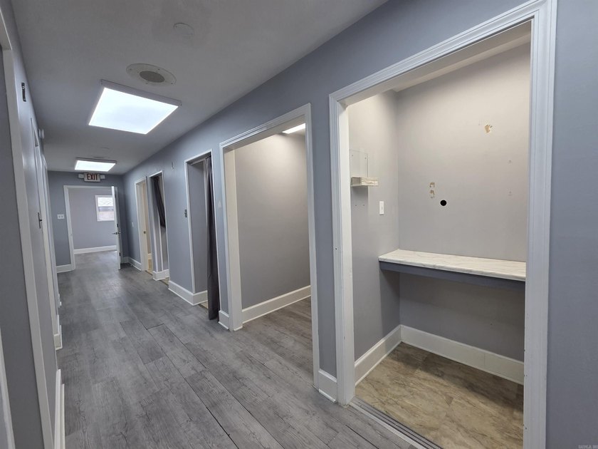 Position your business for success in this well-located - photo 22