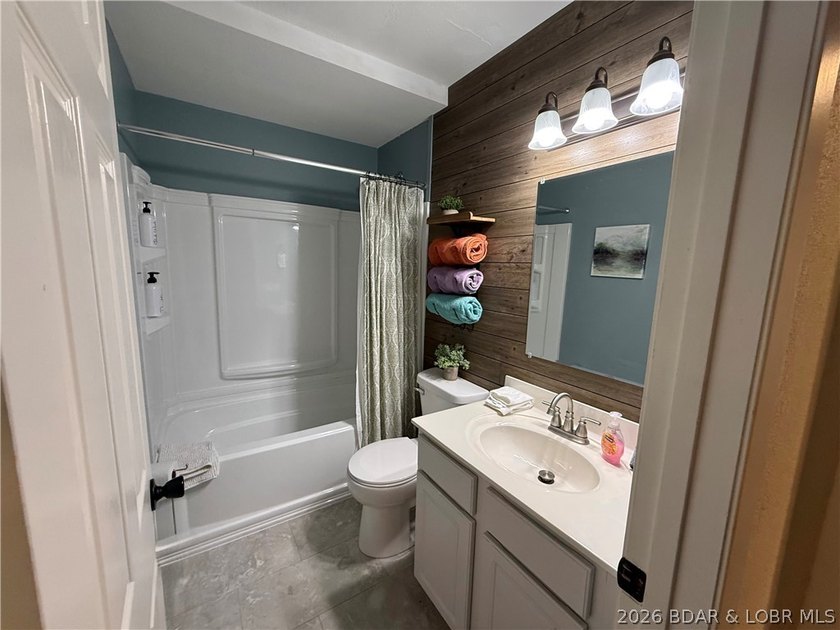 Experience more than just a beautiful home. This 4 bedroom 3 - photo 21