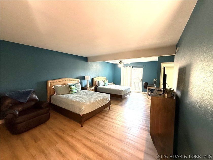 Experience more than just a beautiful home. This 4 bedroom 3 - photo 23