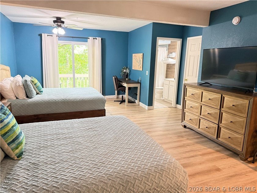 Experience more than just a beautiful home. This 4 bedroom 3 - photo 28